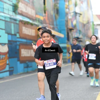 Runner Photo 8103453