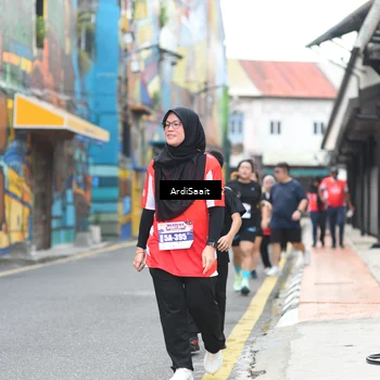 Runner Photo 8103454