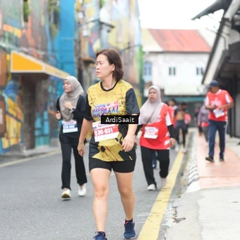 Runner Photo 8103469