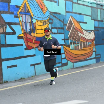 Runner Photo 8103484