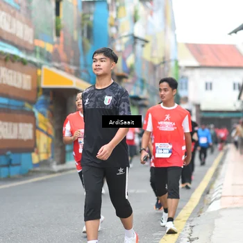 Runner Photo 8103509