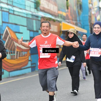 Runner Photo 8103524