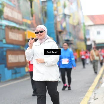 Runner Photo 8103529