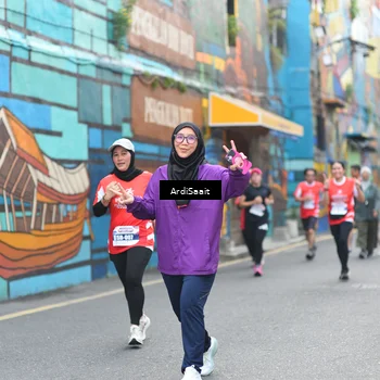 Runner Photo 8103546