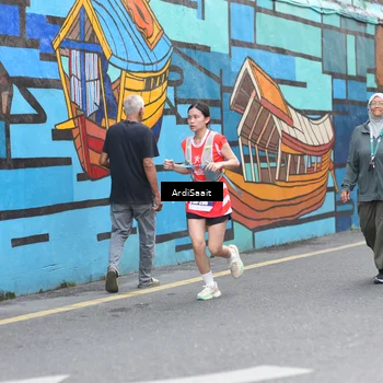 Runner Photo 8103566