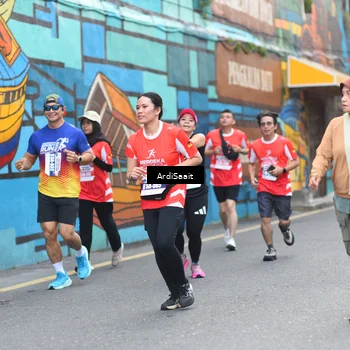 Runner Photo 8103571