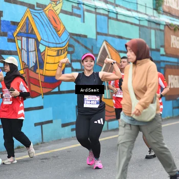 Runner Photo 8103582