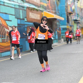 Runner Photo 8103592