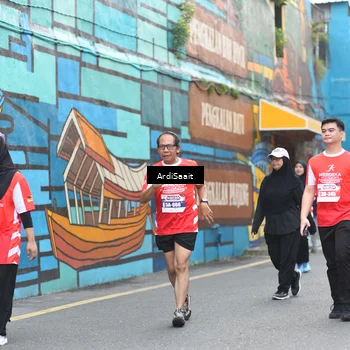 Runner Photo 8103596