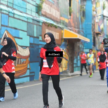 Runner Photo 8103611