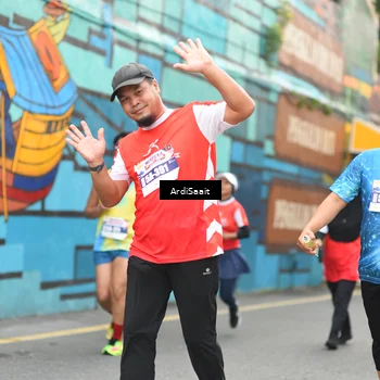 Runner Photo 8103622