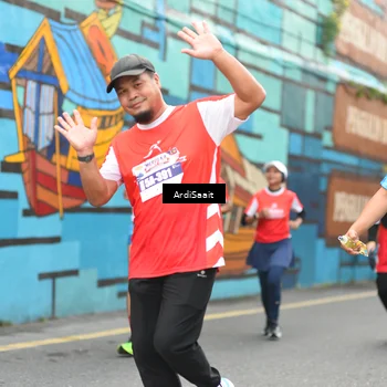 Runner Photo 8103624