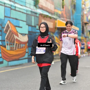 Runner Photo 8103634