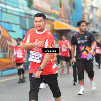 Runner Photo 8103654