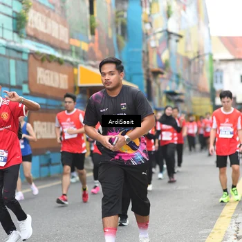 Runner Photo 8103656