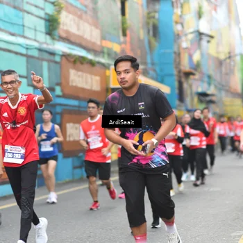 Runner Photo 8103657
