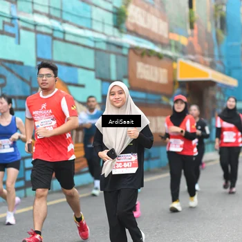 Runner Photo 8103661