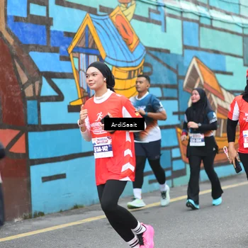 Runner Photo 8103667