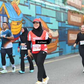 Runner Photo 8103671
