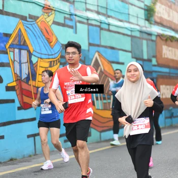 Runner Photo 8103680