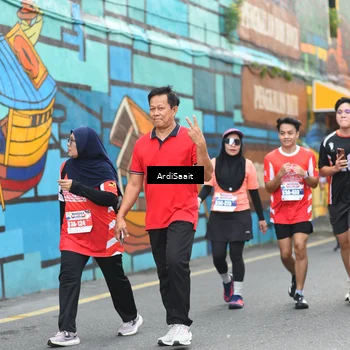 Runner Photo 8103689