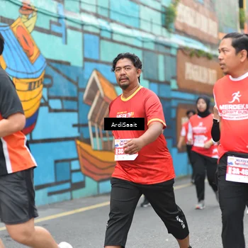Runner Photo 8103693