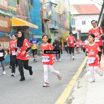 Runner Photo 8103712