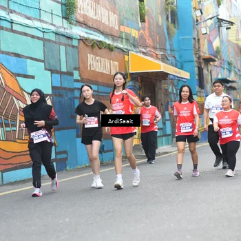 Runner Photo 8103742