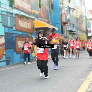 Runner Photo 8103747