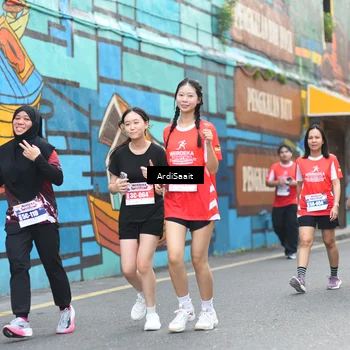 Runner Photo 8103756