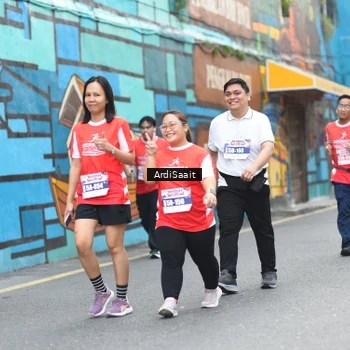 Runner Photo 8103763