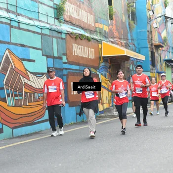 Runner Photo 8103771
