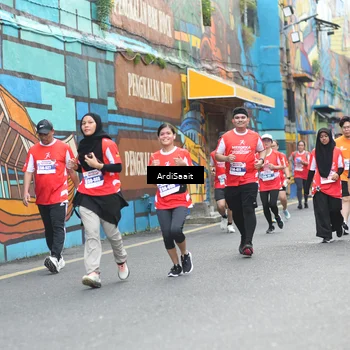 Runner Photo 8103775