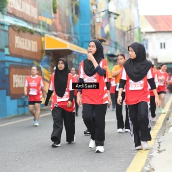 Runner Photo 8103792