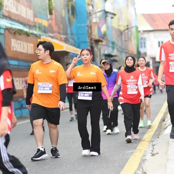 Runner Photo 8103793