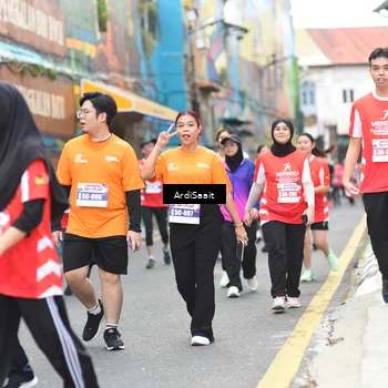 Runner Photo 8103794