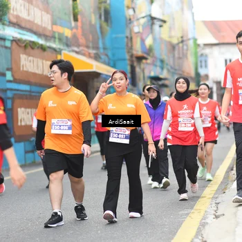 Runner Photo 8103795