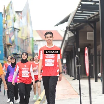 Runner Photo 8103797