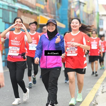 Runner Photo 8103816