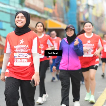 Runner Photo 8103817