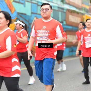 Runner Photo 8103821