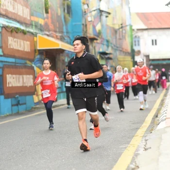 Runner Photo 8103826