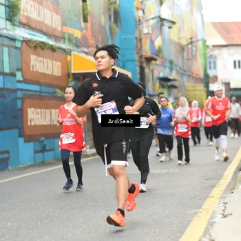 Runner Photo 8103827