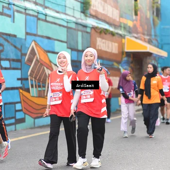 Runner Photo 8103844
