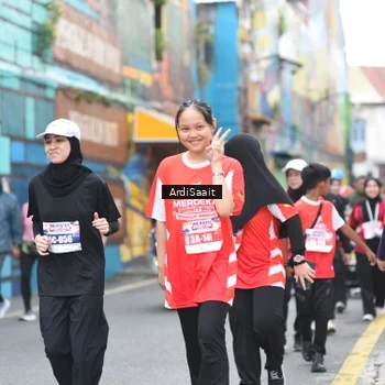 Runner Photo 8103881