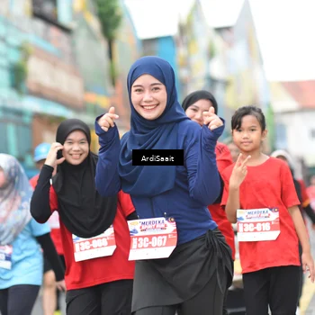 Runner Photo 8103900