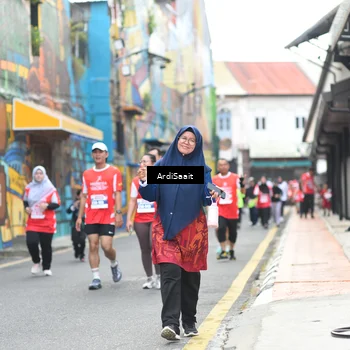 Runner Photo 8103923