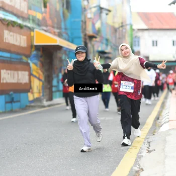 Runner Photo 8103957