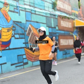 Runner Photo 8103968
