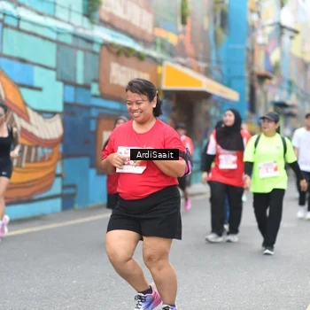 Runner Photo 8103972